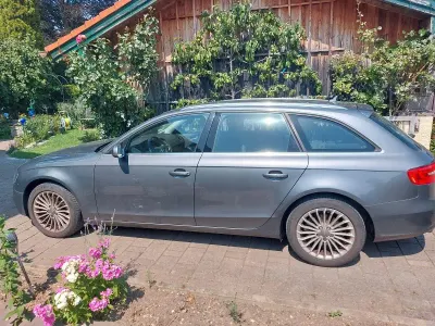 Gebraucht Audi A4 150 PS (110 kW) 2013 Grau Kombi
