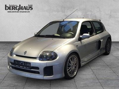 Gebraucht Renault Clio II 226 PS (166 kW) 2001 Silber Limousine