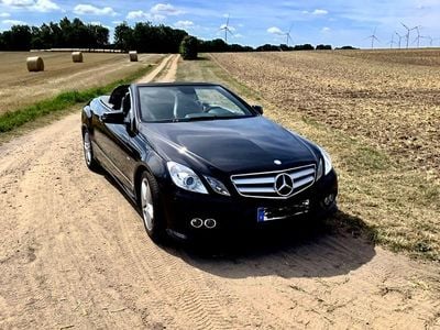 Gebraucht Mercedes 250 AMG 204 PS (150 kW) 2011 Schwarz Cabrio