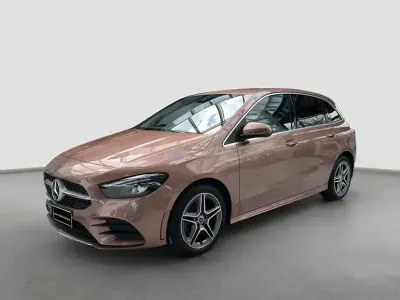 Usata Mercedes B250e AMG line 218 CV (160 kW) 2021 Oro Monovolume
