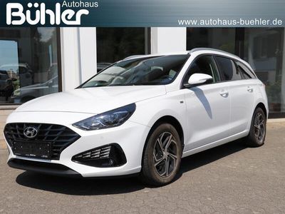 gebraucht Hyundai i30 Kombi 2022 Select 1.5 T-GDI DCT-Automatik Einparkhilfe vorne