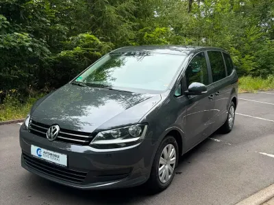 Gebraucht VW Sharan 140 PS (102 kW) 2014 Grau Van / Kleinbus