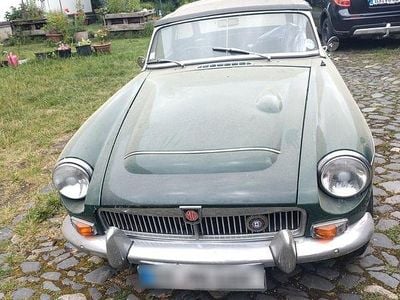 Gebraucht MG B 136 PS (100 kW) 1968 Grün Cabrio