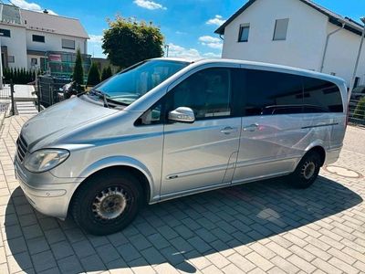 Silber Gebraucht 2007 Mercedes Viano Van / Kleinbus | 8.999 €