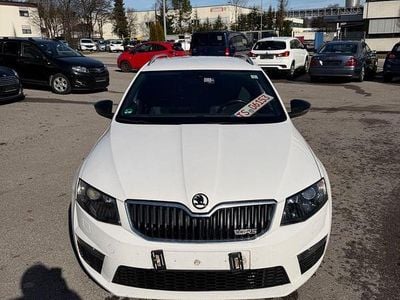 Gebraucht Skoda Octavia RS 184 PS (135 kW) 2014 Weiß Kleinwagen