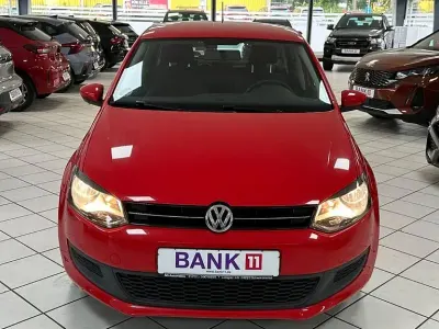 Gebraucht VW Polo Comfortline 86 PS (63 kW) 2013 Flashrot Kleinwagen