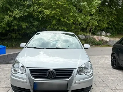Gebraucht VW Polo Trendline 95 PS (69 kW) 2005 Silber Kleinwagen