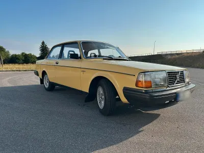 Gebraucht Volvo 240 123 PS (90 kW) 1981 Gelb Coupé