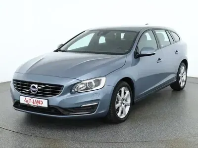 Brugt Volvo V60 Linje Svart 150 HK (110 kW) 2018 Blå Stationcar