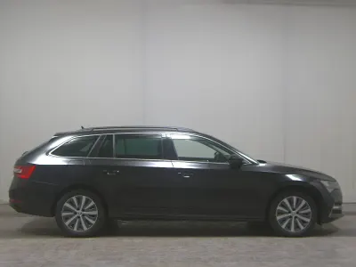Brugt Skoda Superb Ambition 218 HK (160 kW) 2021 Sort Stationcar