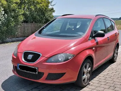 Gebraucht Seat Altea XL 105 PS (77 kW) 2008 Rot Van / Kleinbus