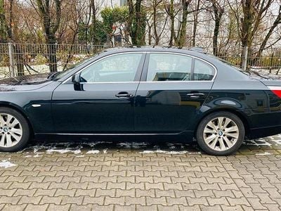 Gebraucht BMW 523 190 PS (139 kW) 2008 Schwarz Limousine