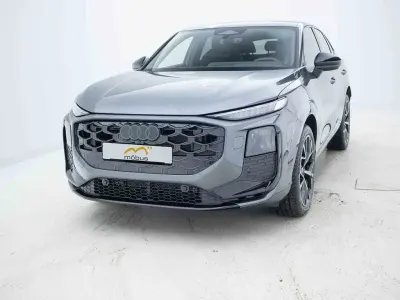Neu Audi Q3 Sportback Sport 265 PS (194 kW) 2025 Grau SUV