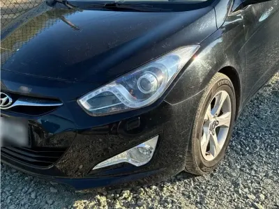 Gebraucht Hyundai i40 135 PS (99 kW) 2013 Schwarz Kombi