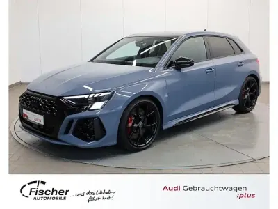 Gebraucht Audi RS3 Sportback Premium 400 PS (294 kW) 2024 Kemoragrau metallic Kleinwagen
