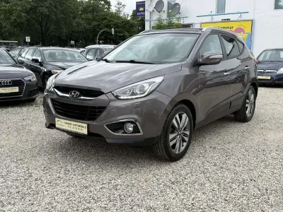 Gebraucht Hyundai ix35 184 PS (135 kW) 2014 Cashmere brown / mic SUV