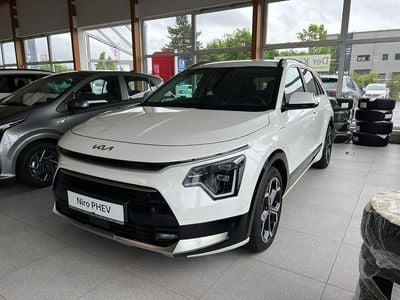 Neu Kia Niro 182 PS (133 kW) 2025 Weiß SUV