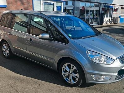 Gebraucht Ford Galaxy Titanium 163 PS (119 kW) 2012 Silber Van / Kleinbus
