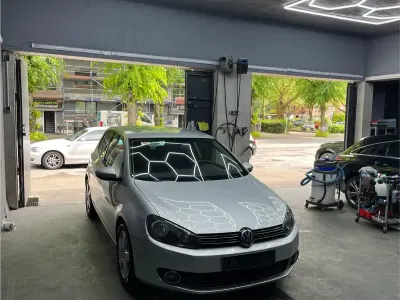 Używany VW Golf Team 122 KM (89 kW) 2010 Srebrny Coupe