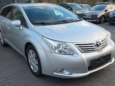 Gebraucht Toyota Avensis Sol 150 PS (110 kW) 2009 Silber Kombi