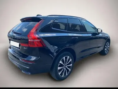 Gebraucht Volvo XC60 Plus 197 PS (144 kW) 2023 Manufacturer SUV