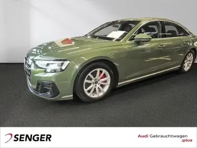 Gebraucht Audi A8 Premium 286 PS (210 kW) 2023 Distriktgrün metallic Limousine