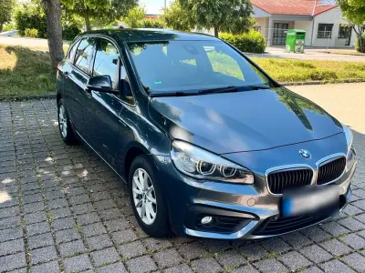 Używany BMW 218 Sport Line 136 KM (100 kW) 2014 Szary Kombi