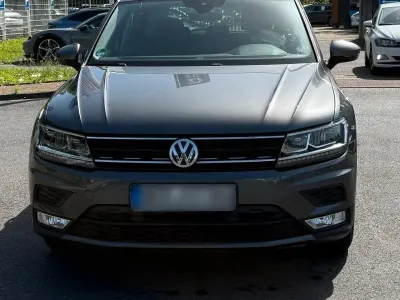 Gebraucht VW Tiguan 150 PS (110 kW) 2017 Grau SUV