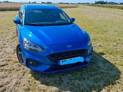 Usata Ford Focus ST-Line 150 CV (110 kW) 2019 Blu Station wagon