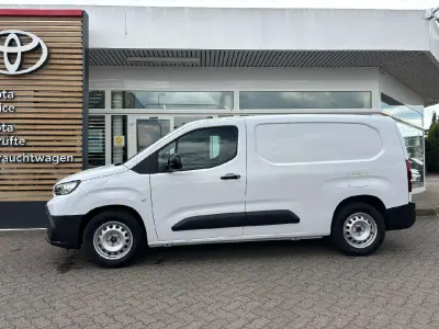 Neu Toyota Proace City City 100 kW (136 PS) 2025 Icy white Van / Kleinbus