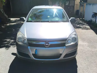 Gebraucht Opel Astra 116 PS (85 kW) 2005 Andere farben Kleinwagen