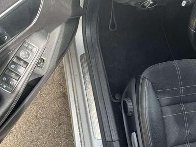 Mercedes CLA220