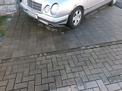 gebraucht Mercedes E240 