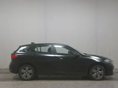 Gebraucht BMW 118 Advantage 150 PS (110 kW) 2021 Schwarz Kleinwagen