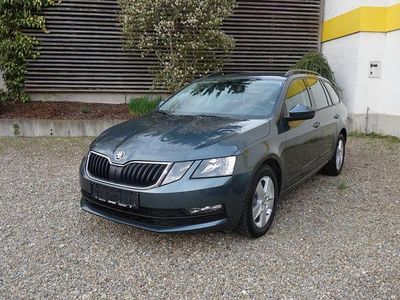 Gebraucht Skoda Octavia Ambition 150 PS (110 kW) 2019 Grau Kombi