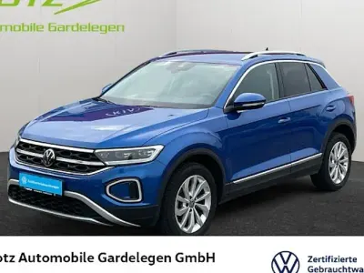 Gebraucht VW T-Roc Style 150 PS (110 kW) 2023 Ravennablau metallic SUV