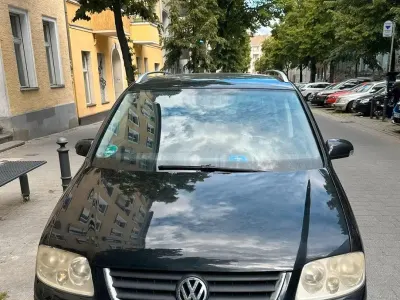 Gebraucht VW Touran 140 PS (102 kW) 2006 Schwarz Van / Kleinbus