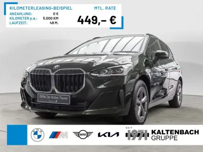 Neu BMW 218 Active Tourer Sport Line 136 PS (100 kW) 2026 Grün Van / Kleinbus