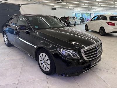 Second-hand Mercedes E220 194 CP (142 kW) 2020 Negru Berlinǎ