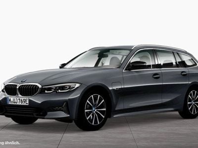 BMW 330e