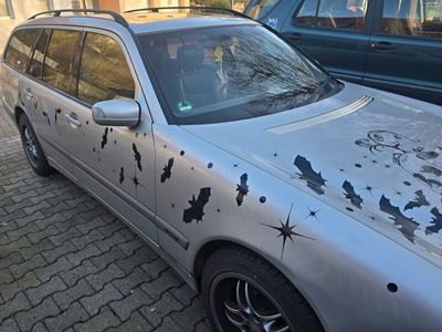 Mercedes E240
