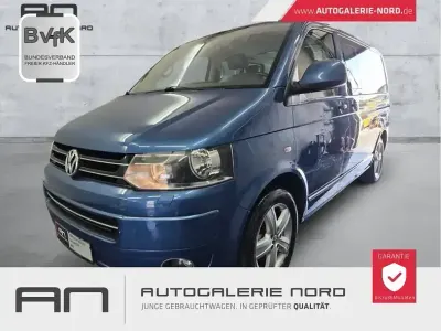 Gebraucht VW Multivan Highline 179 PS (131 kW) 2011 Olympiablau metallic Van / Kleinbus