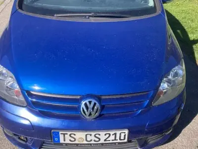 Usata VW Golf IV Comfortline 140 CV (102 kW) 2005 Blu Berlina