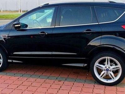 Gebraucht Ford Kuga 179 PS (131 kW) 2016 Schwarz SUV