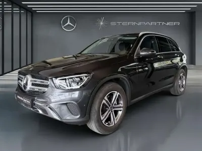 Gebraucht Mercedes GLC220 194 PS (142 kW) 2022 Grau SUV