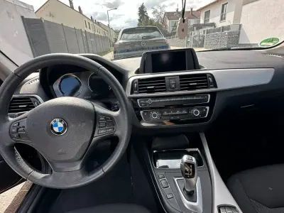 Gebraucht BMW 118 136 PS (100 kW) 2018 Schwarz Kombi