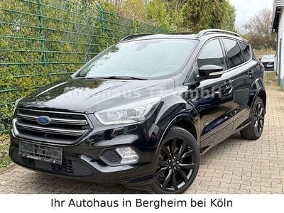 Gebraucht Ford Kuga ST-Line 179 PS (131 kW) 2018 Schwarz SUV