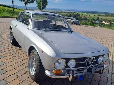 Gebraucht Alfa Romeo 1750 115 PS (84 kW) 1971 Silber Limousine
