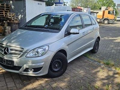 Mercedes B170