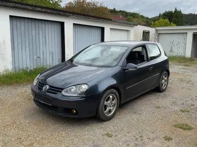 Gebraucht VW Golf V Sport 140 PS (102 kW) 2005 Blau Kleinwagen